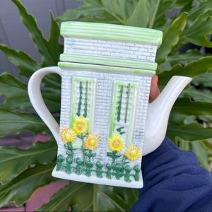 Flower Shop Teapot